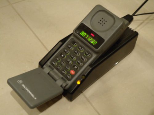 APARELHO CELULAR MOTOROLA Startac | Coopermiti