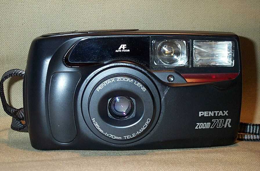 CÂMERA FOTOGRÁFICA PENTAX ZOOM 70R Coopermiti
