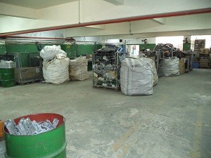 cooperativa-reciclagem-lixo-eletronico-01